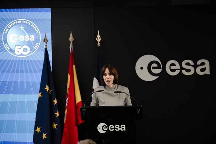 Archivo - La ministra de Ciencia e Innovación y Universidades, Diana Morant, interviene durante un acto en el Centro Europeo de Astronomía Espacial (ESAC), a 16 de octubre de 2025, en Villanueva de la Cañada, Madrid (España). Figuras destacadas han visita