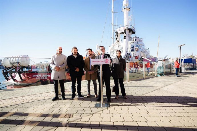 Tarragona acoge esta semana el barco de Open Arms y organiza acciones de concienciación.