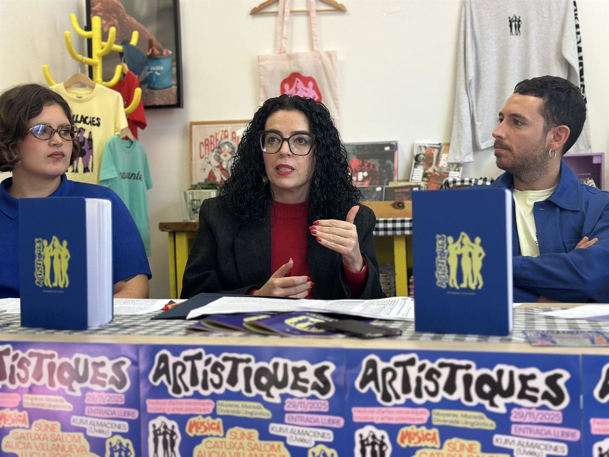 Vanessa Gutiérrez destaca Artístiques como  hito cultural  que impulsa la creación femenina en asturiano
