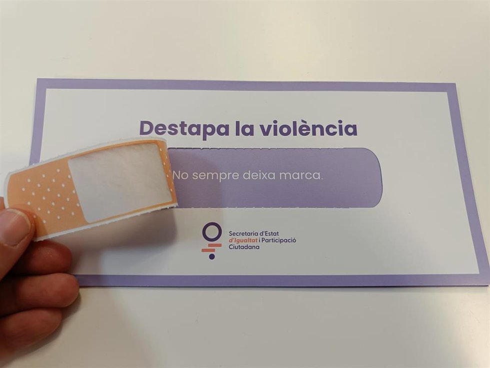 Imagen de un folleto de la campaña del 25N del Gobierno de Andorra