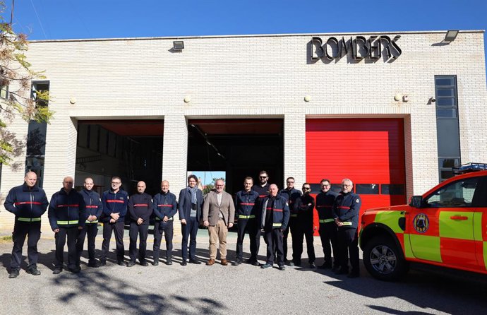 El Consorci Provincial renova set vehicles dels parcs de bombers voluntaris de la província de Valencia