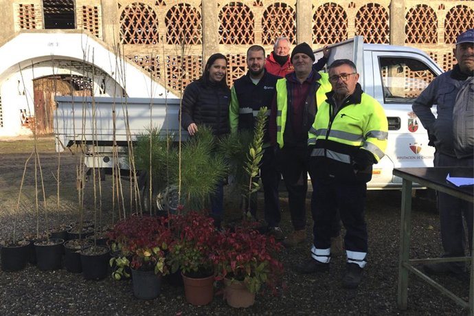 La Diputación de Cáceres repartirá 20.000 árboles, arbustos y setas entre los municipios de la provincia