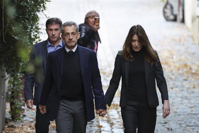 Archivo - Arxiu - Nicolas Sarkozy i la seua esposa, Carla Bruni.