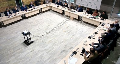 Es Andalucía - Sevilla