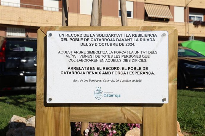 La asociación Recuperem les Barraques y el Ayuntamiento de Catarroja organizan un homenaje a víctimas de la dana y al voluntariado