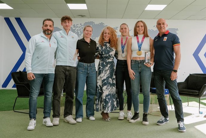 Los integrantes de la mesa redonda 'Dos caminos, una pasión'