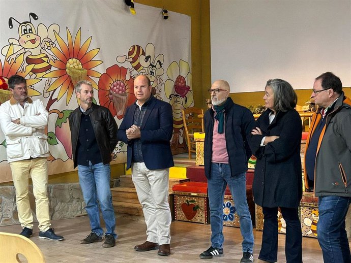 El delegado territorial de Sostenibilidad y Medio Ambiente de la Junta de Andalucía en Cádiz, Óscar Curtido, en un encuentro de la marca Parque Natural con empresas de la provincia.