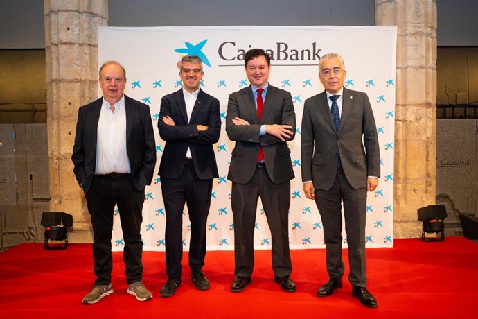 Encuentro 'Diálogos que maridan' organizado por CaixaBank en Burgos.