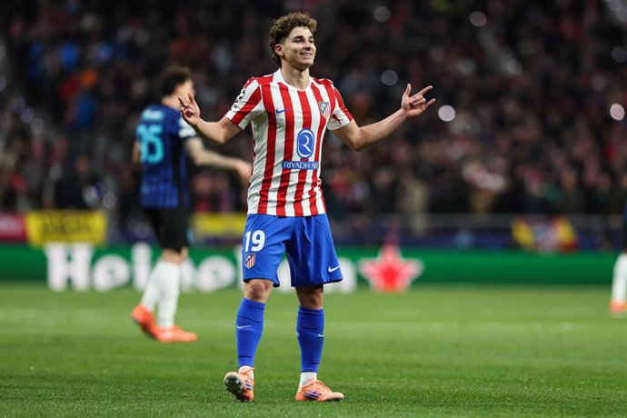 Julian Álvarez celebra un gol con el Atlético de Madrid.