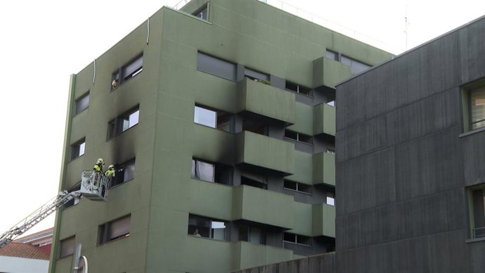 Sutea gertatu zen etxebizitza blokea