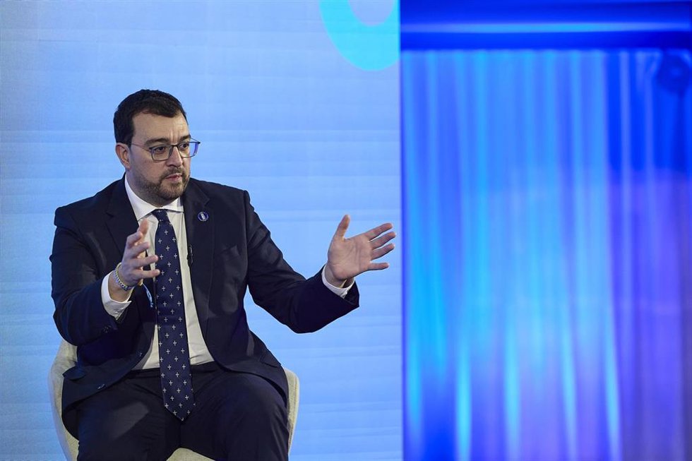 El presidente del principado de Asturias, Adrián Barbón, durante el Congreso España 360, en el Hotel Palace, a 27 de noviembre de 2025, en Madrid (España).
