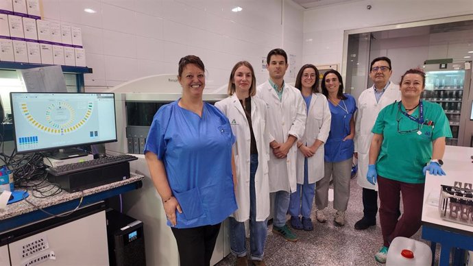Profesionales del Servicio de Anatomía Patológica del Hospital Universitario Virgen Macarena