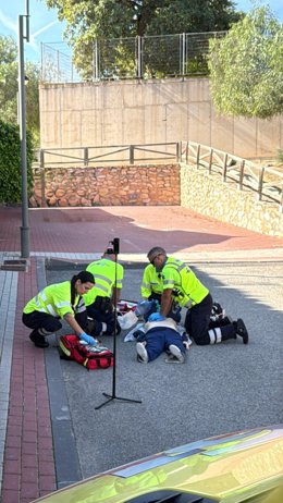 Simulación, organizada por la Gerencia de Urgencias y Emergencias 061 y la UCAM, en la que se ha recreado en 360º la actuación de una Unidad Móvil de Emergencias para formar a estudiantes y profesionales sanitarios