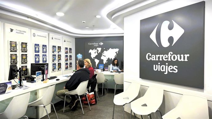 Viajes Carrefour cierra 2025 con récord en ventas aéreas gracias al alza de vuelos de larga distancia.