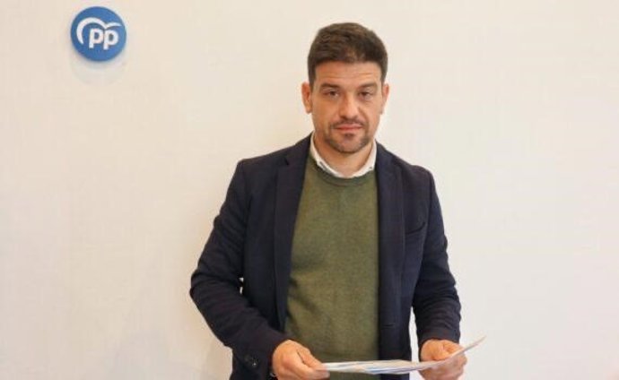 El coordinador general del PP de Málaga critica que el Gobierno de España "no incentiva la creación de vivienda pública en Málaga y se sube al carro del 'intervencionismo' de la izquierda radical"