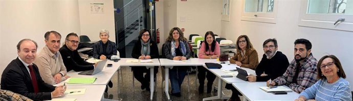 La Universidad Internacional de Andalucía (UNIA) ha acogido en su sede de Málaga un encuentro de la Red de Defensorías Universitarias de Andalucía (Reduan), en el que la Inteligencia Artificial (IA) centró el debate