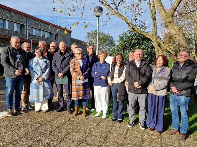 La consejera de Salud, Concepción Saavedra, visita el Hospital de Jarrio.