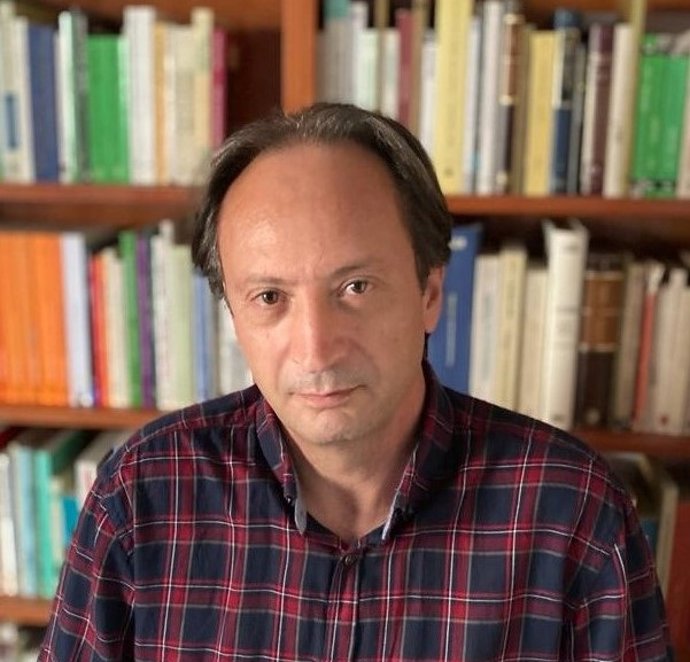 Luis Sáez, filósofo y profesor de la Universidad de Granada.