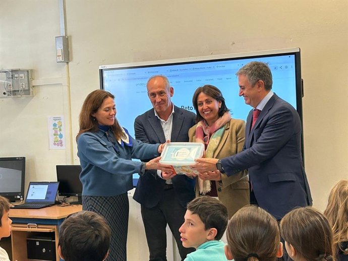 El CEIP Tomás de Ybarra, uno de los centros seleccionados para la IX edición de RetoTech de la Fundación Endesa.