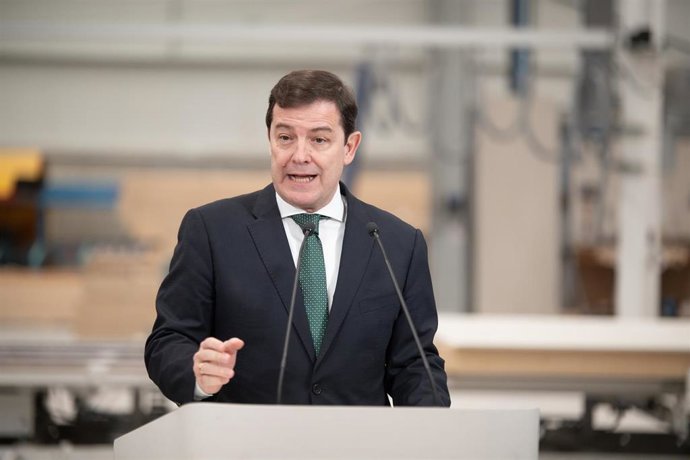 Archivo - El presidente de la Junta de Castilla y León y del PP regional, Alfonso Fernández Mañueco.