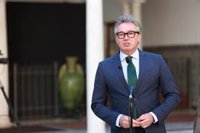 Vox señala que "aterrizará" los problemas andaluces y duda que Moreno reforme el SAS tras siete años gobernando