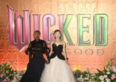 Foto: Wicked 2: Cynthia Erivo explica el incidente con el fan que asaltó a Ariana Grande en la premiere