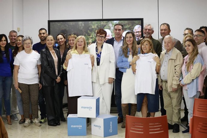 Canarias pone en marcha el plan 'Maresía', para prevenir los abusos y combatir la soledad no deseada en personas mayores