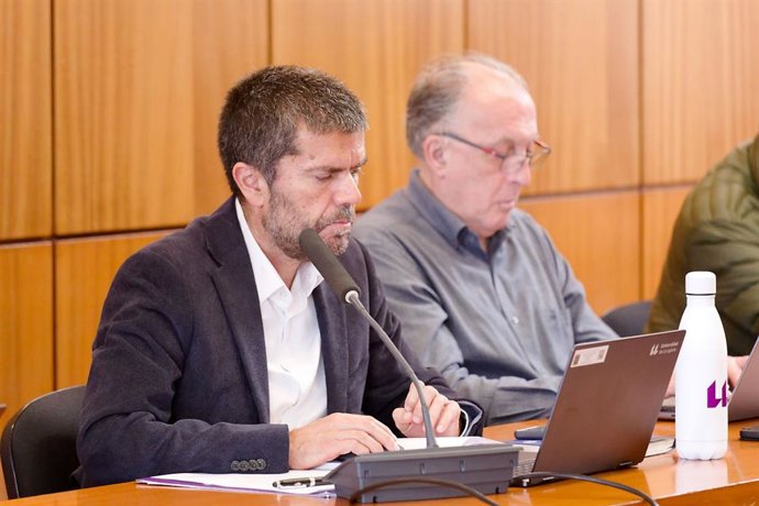 Archivo - El archivo de la Transición Democrática en Canarias de la ULL suma 14 nuevas donaciones 