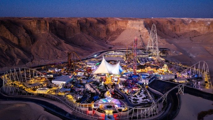 Arabia Saudí anuncia Aquarabia y Six Flags Qiddiya con la montaña rusa más alta, larga y rápida del mundo