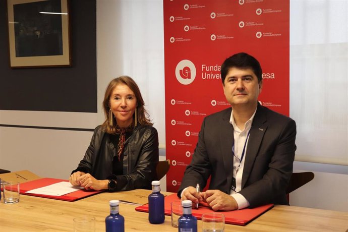 Carmen Palomino y Javier García Martínez