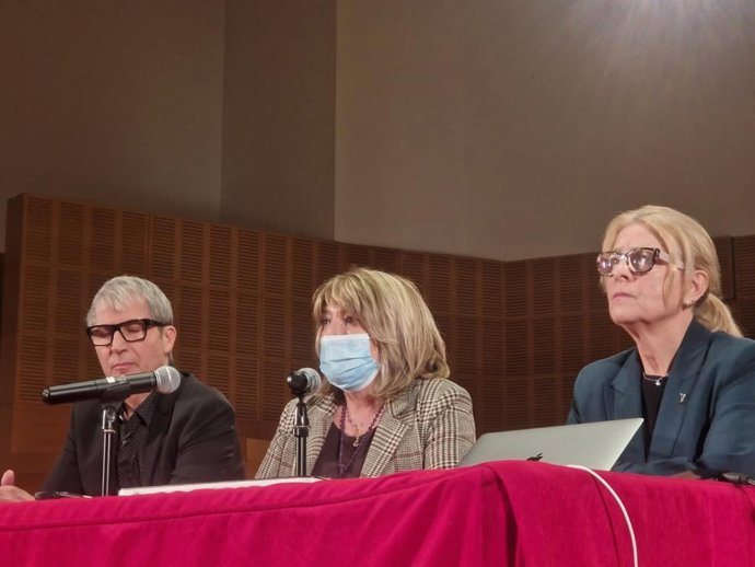 La consejera Tomasa Hernández, en la inauguración del  XI Congreso Internacional de Conservatorios Superiores de Música en el Auditorio Eduardo del Pueyo del Conservatorio Superior de Música de Aragón de Zaragoza.