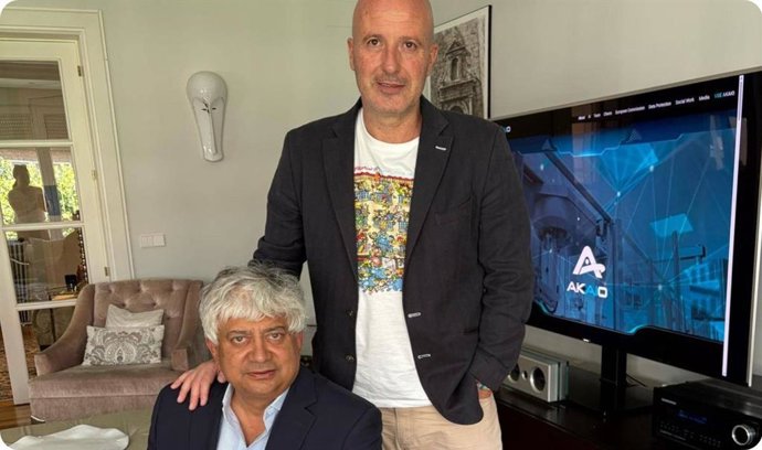 De Izda a Dcha: Hitendra Patel (Cofundador, Producto y Ventas) y Juan Manuel Gutiérrez Alcubilla (Cofundador y Consejero Delegado)