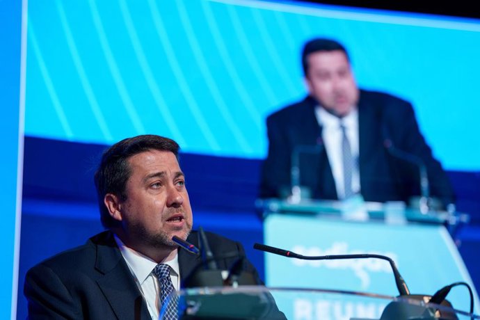Archivo - El presidente de Sedigás, Joan Batalla, interviene durante la reunión Anual de Sedigás, en el Palacio de Linares, a 8 de mayo de 2025, en Madrid (España). Bajo el lema ‘Gases Renovables, Energía Sostenible para la Competitividad y la Soberanía E