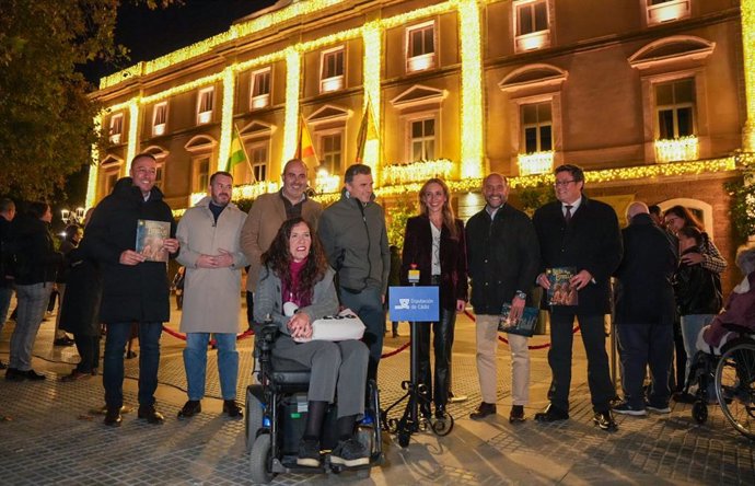 Inauguración del alumbrado de Navidad del Palacio Provincial.
