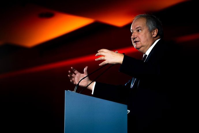 El ministro de Industria, Jordi Hereu, durante el I Foro Barcelona, en el World Trade Center, a 17 de noviembre de 2025, en Barcelona, Catalunya (España). El evento, que está organizado por el Grupo Hotusa con el apoyo de Turismo de Barcelona, tiene el ob