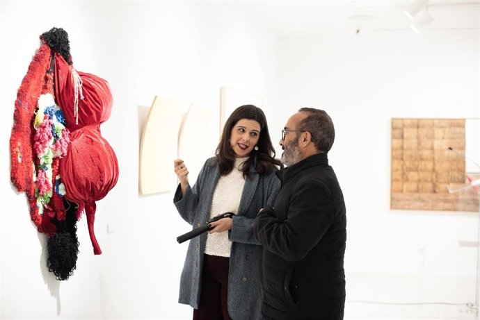 Una de las obras que se pueden ver en la sala de arte El Brocense de Cáceres tras el fallo del Premio de Artes Plásticas de la Diputación de Cáceres