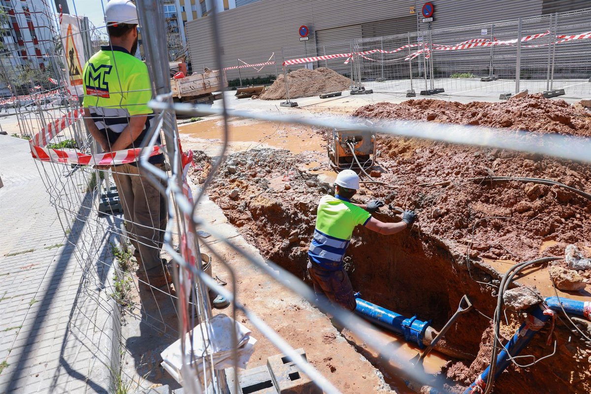 La licitación de obra pública sube un 13% hasta octubre por el aumento del 25% en las comunidades autónomas