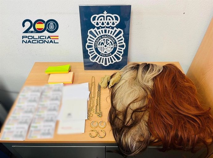 Material incautado a un grupo criminal dedicado a la estafa del 'tocomocho'