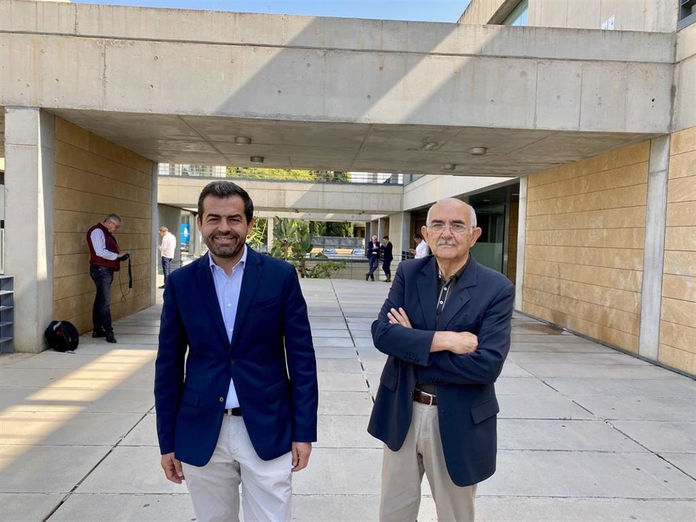 Archivo - Los diputados regionales de Vox Alberto Garre y Rubén Martínez Alpañez