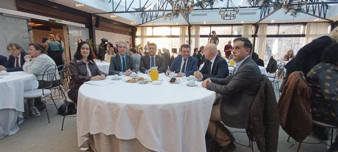 El Grupo Tribuna ha celebrado en Ávila un foro para abordar el 012 Rural en Castilla y León