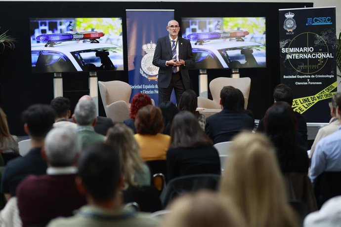 Seminario Internacional de Investigación Criminal en Valladolid.