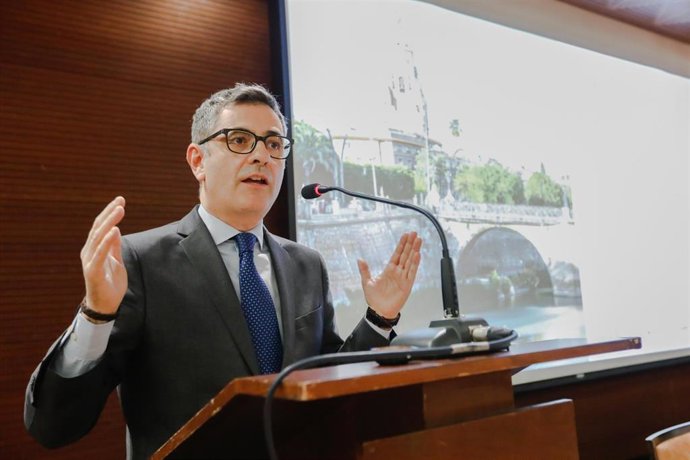 El ministro de la Presidencia, Justicia y Relaciones con las Cortes del Gobierno, Félix Bolaños en el XXVII Congreso Nacional de la Asociación Profesional de la Magistratura 'Justicia indepediente, garantía de democracia'