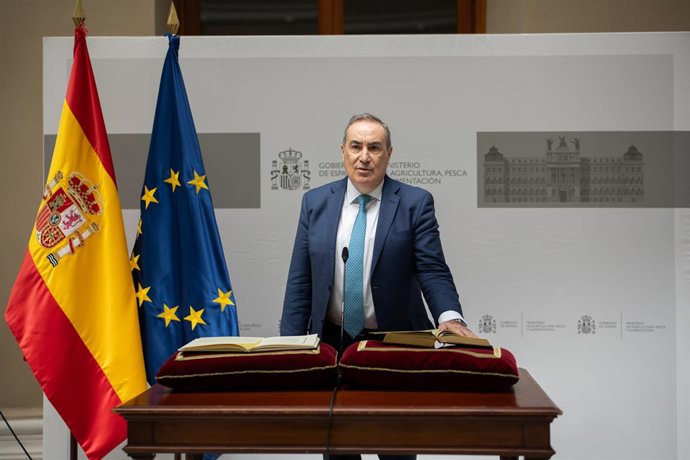Archivo - El director general de Sanidad de la Producción Agroalimentaria y Bienestar Animal, Emilio García Muro, en una imagen de archivo.