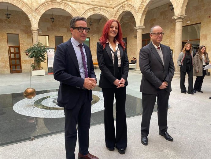 El sueño de la primera mujer española astronauta, Sara García, es "llevar la ciencia española al espacio".