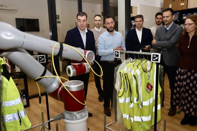 Los proyectos de siete empresas de base tecnológica son "rescatados" por la Xunta con 1,6 millones de euros.