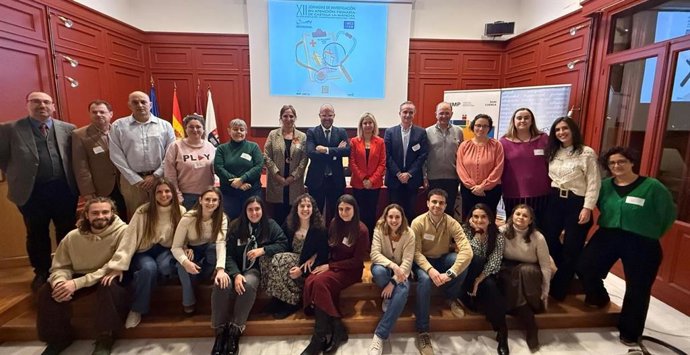 Foto de familia durante las XII Jornadas de Investigación en Atención Primaria de Castilla-La Mancha.
