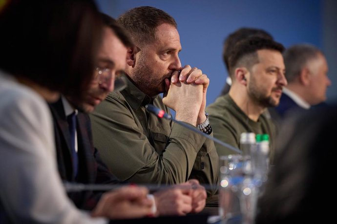 Archivo - April 25, 2024, Kyiv, Kiev Oblast, Ukraine: Ukrainian chief of presidential staff Andriy Yermak, center, listens during a meeting with heads of foreign missions and international organizations to discuss the upcoming Global Peace Summit at the M