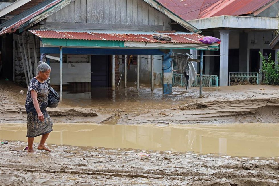 Imagen de archivo de inundaciones en Indonesia, a 28 de noviembre de 2025 