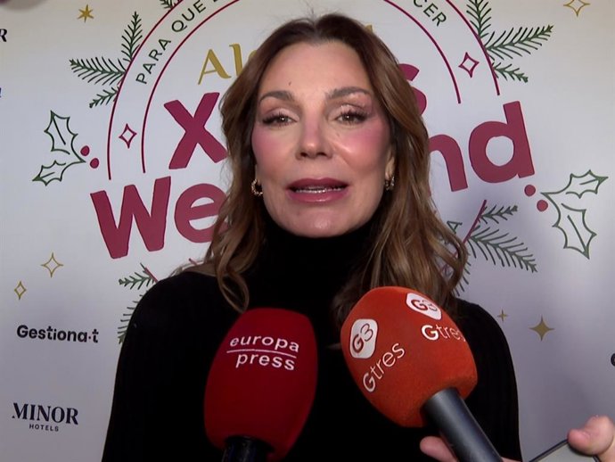 Mar Flores en la inauguración del Mercadillo Aladina.