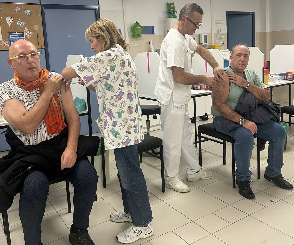 Sanidade defiende que hay  una situación controlada  con la gripe, aunque puedan darse  puntualmente  tensiones